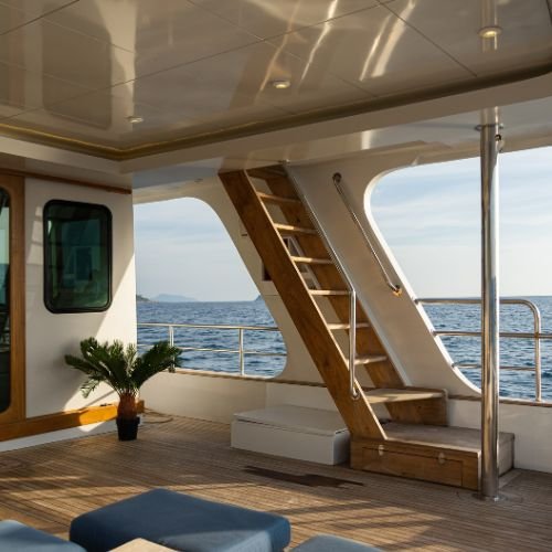 Sunset Paradise Tour - Luxury Boat Charters THE ORIGIN YACHT- High Resolution 1920x1080 24